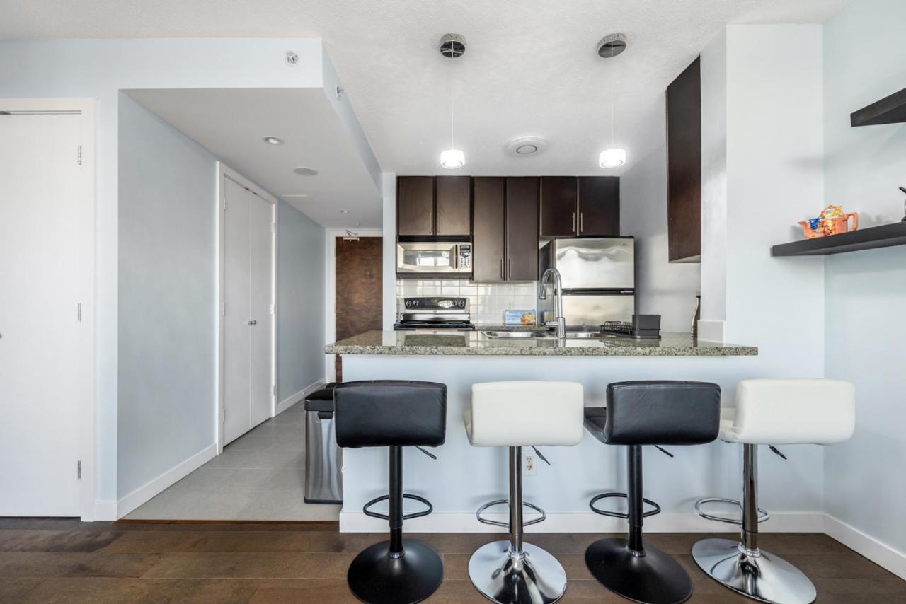 Downtown 1 Bedroom Water View Condo Vancouver Eksteriør bilde